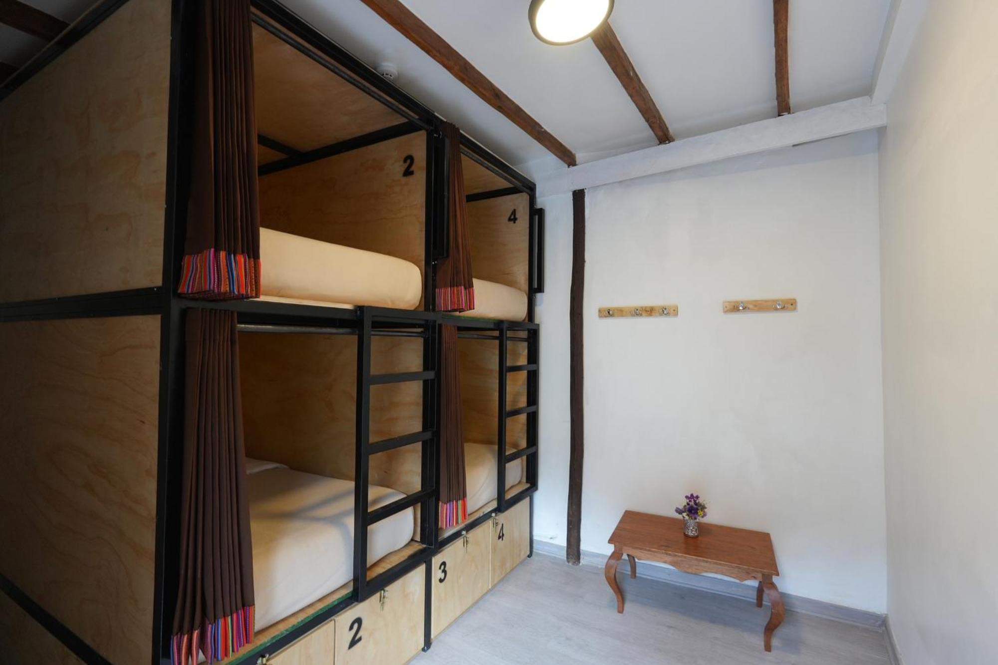 Black Llama Hostel クスコ 部屋 写真
